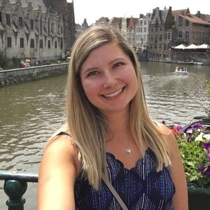 Meet your Posher, Sabrina